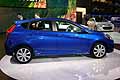 Hyundai Accent laterale di colore bl